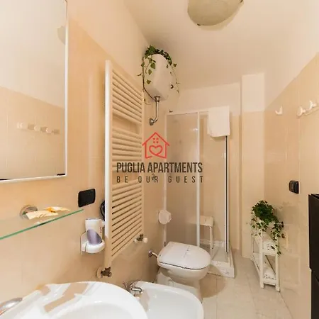 Casa Flamingo Per 4 Persone Nel Centro Di Apartament Bari